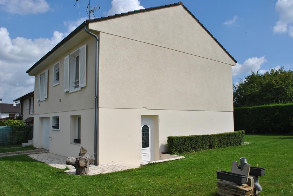 2 Bed House Near Disneyland Paris Montry Dış mekan fotoğraf