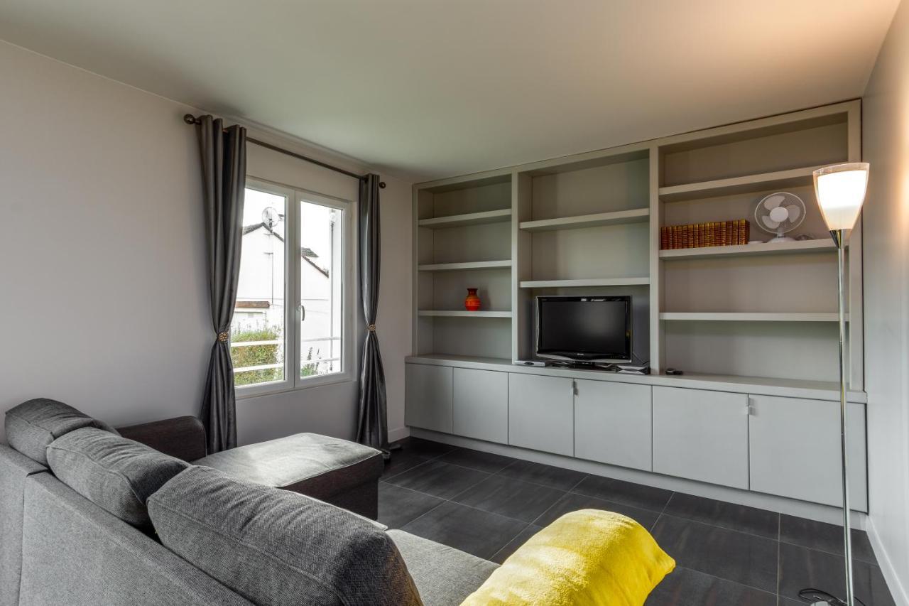 2 Bed House Near Disneyland Paris Montry Dış mekan fotoğraf